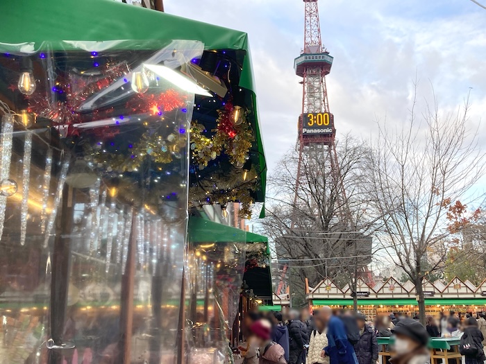 ミュンヘンクリスマス市とテレビ塔