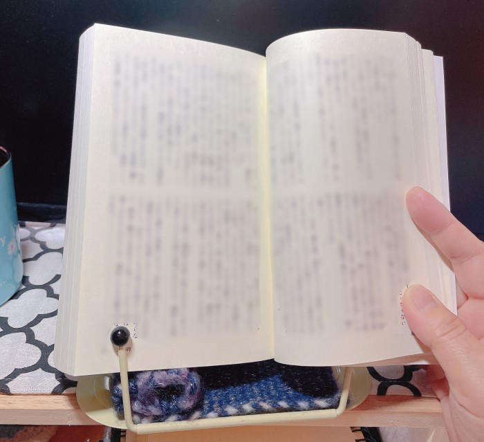 鈍器本を楽に読めるブックスタンドの使い方